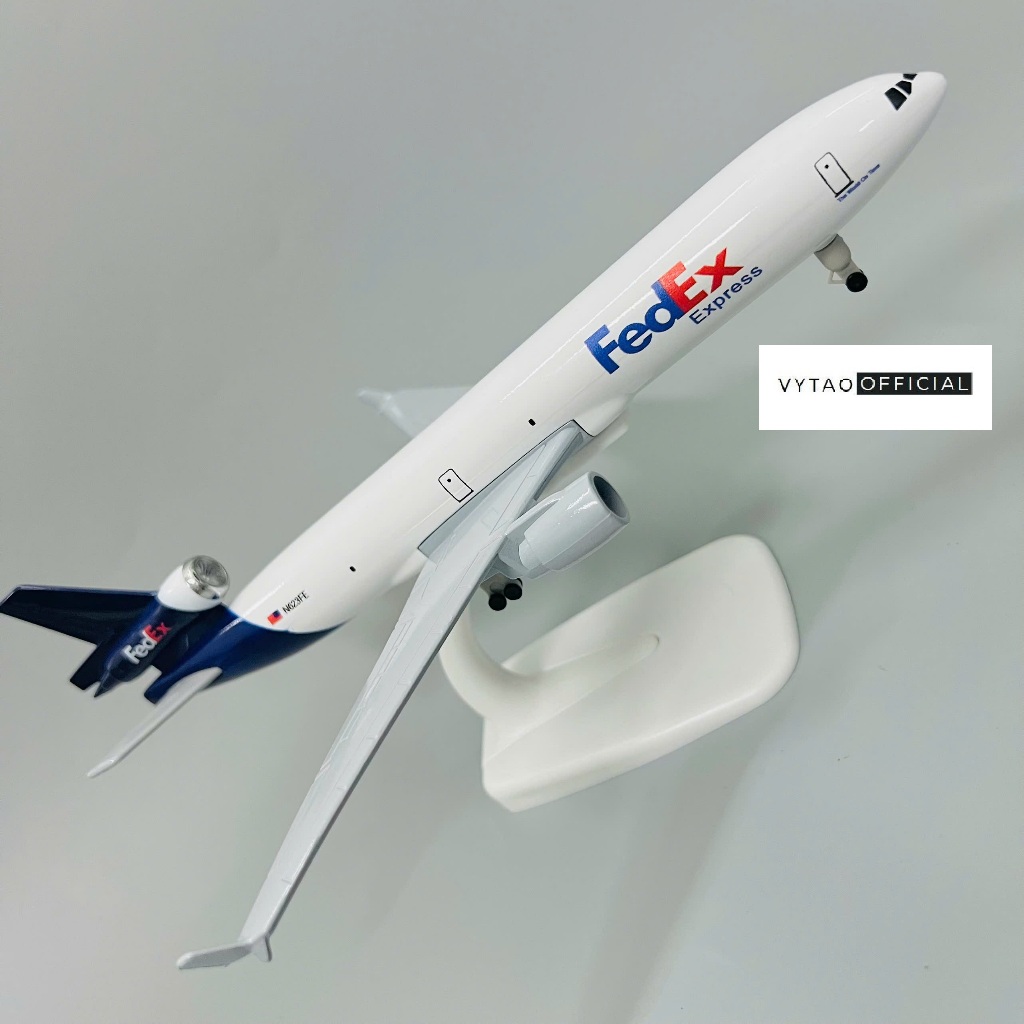 MÔ HÌNH MÁY BAY 20CM DÒNG MD-11 HÃNG VẬN TẢI FEDEX EXPRESS TỈ LỆ (1:400) HỢP KIM CAO CẤP