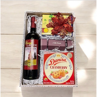 khay quà Tết 4 món danisa hộp giấy kèm túi xách