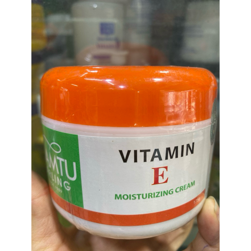 Kem masa vitamin E nắp cam 175g