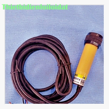 🔹 [CHÍNH HÃNG] Cảm biến quang Omron E3F-DS30C4 / E3F-DS30P1 | NPN / PNP | Khoảng cách 30cm | IP67 | 