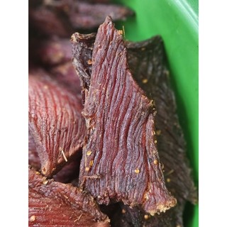 Thịt lợn gác bếp 1kg, tặng chẳm chéo.