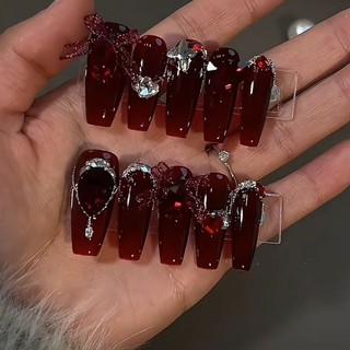 Nailbox thiết kế, màu đỏ thạch gắn đá sang chảnh 712