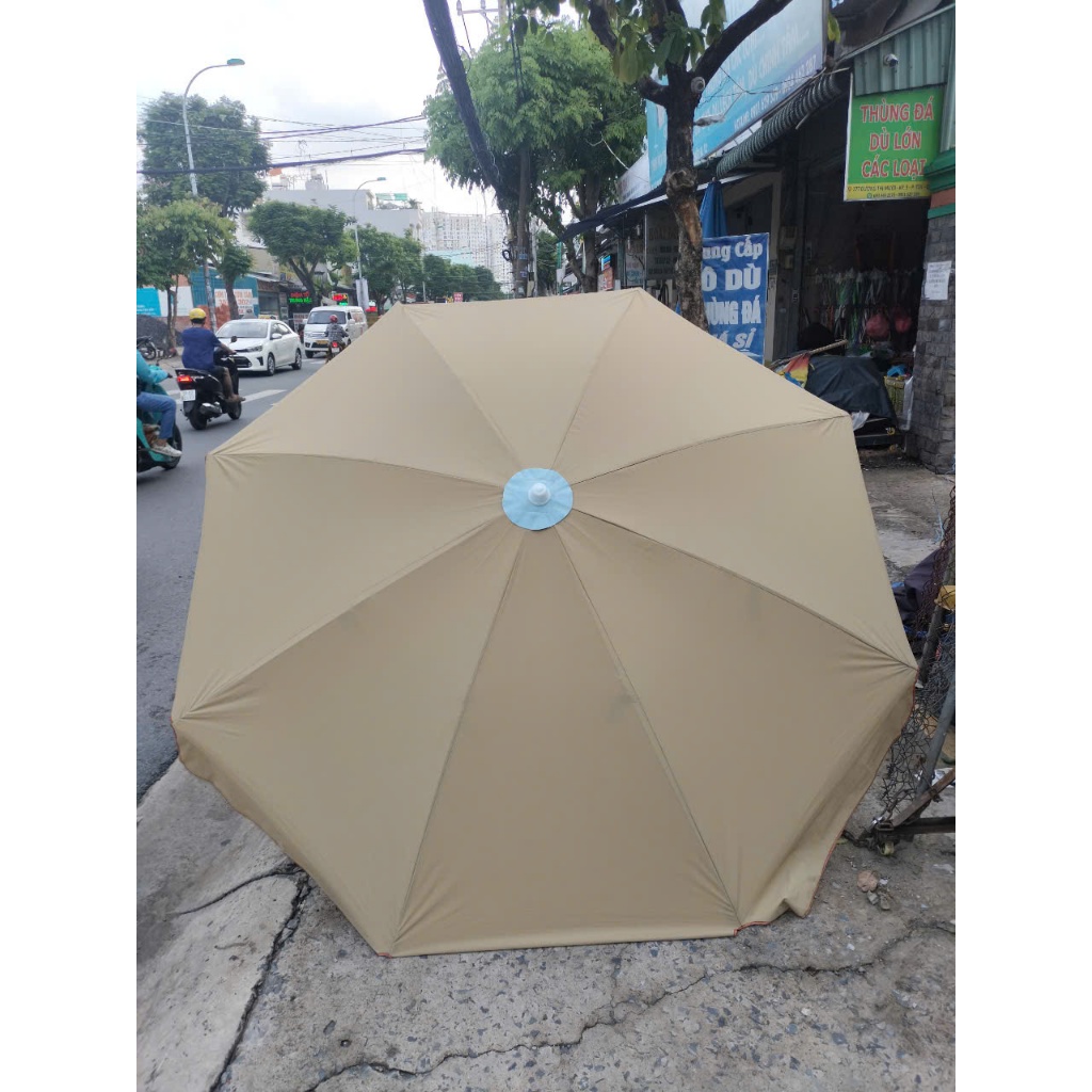 Ô DÙ LỚN CHE MƯA CHE NẮNG BÁN HÀNG VỈA HÈ 2,5M * 2,2M chưa bao gồm đế