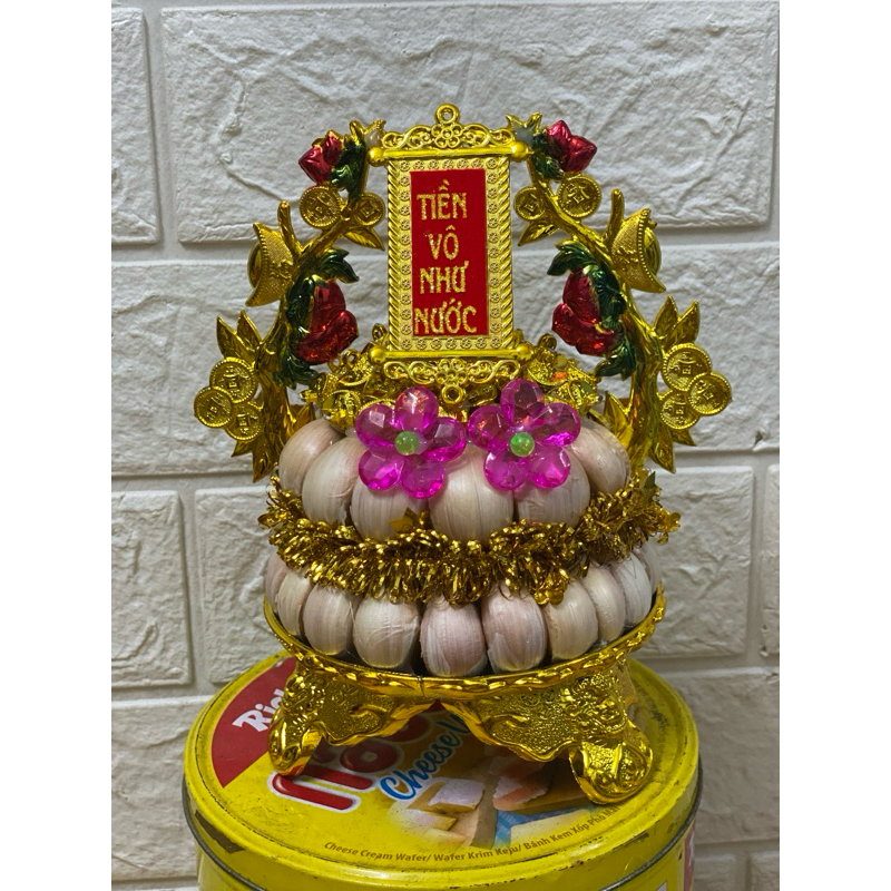 Tháp tỏi chiêu tài liễng đỏ