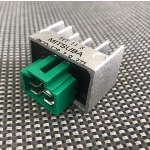 1 CỤC SẠC XE MÁY SIRIUS, JUPITER, TAURUS, MIO, NOUVO 1-2-3 / Dream, Air Blade , Wave S 110