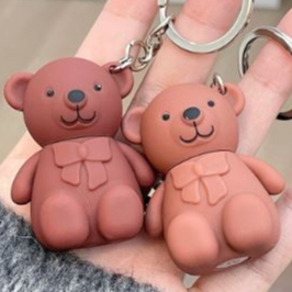 Son kem ART VALUE móc khóa gấu dễ thương mịn lì bền màu