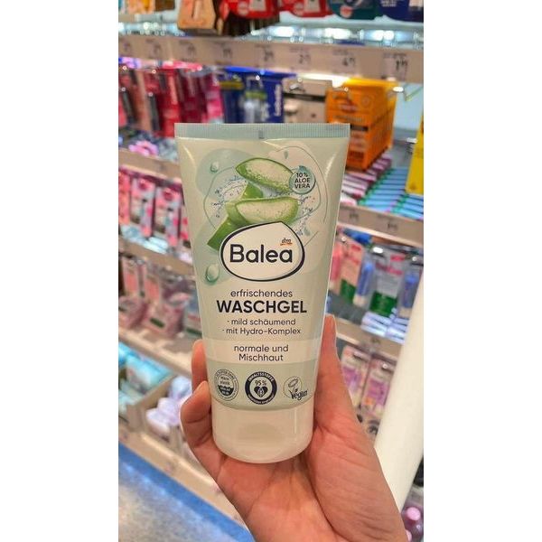 Gel rửa mặt tinh chất lô hội lành tính Balea nội địa Đức