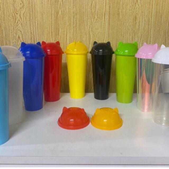 Ly nhựa cứng 700ml (100 cái )