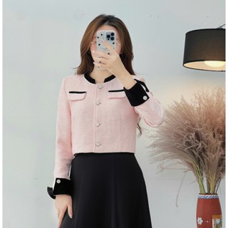 Áo Khoác Nữ CCHAT Cổ Măng Sét Đính Kim Sa Chất Liệu Dạ Tweed Cao Cấp 24KHZ8002ST