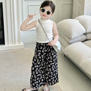 Sét Đồ Bé Gái Áo 3 Lỗ+Quần Dài Ống Suông Hoạ Tiết Chất Vải Cao Cấp Thời Trang Mùa Hè,Bộ Bé Gái Cổ Yếm Ống Xuông Đủ Size