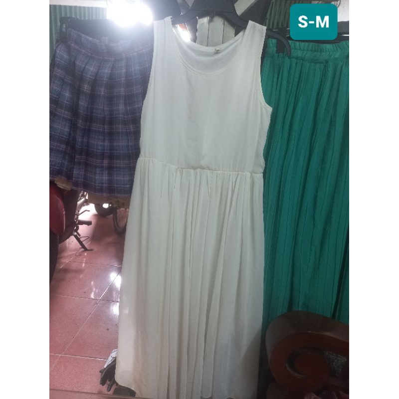 áo đầm trắng S-M MS88