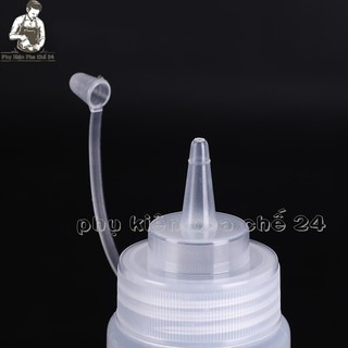 Bình nhựa bơm có vạch chia