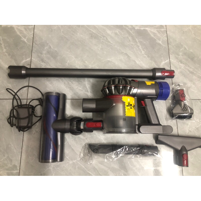 Máy hút bụi không dây dyson v7 nhật bãi