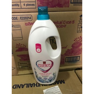 Nước giặt đậm đặc Essence 1.9lít Thái lan