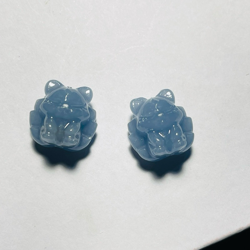 Mặt charm hồ ly chúa iolite lên dây cổ, mix vòng