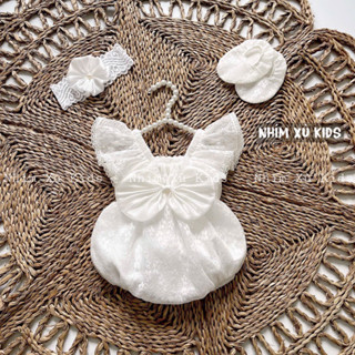   3-12kg  Body Cánh Tiên Trắng NHÍM XÙ KIDS Cho Bé Đầy Tháng Thôi Nôi Chất Ren Nhật B132 