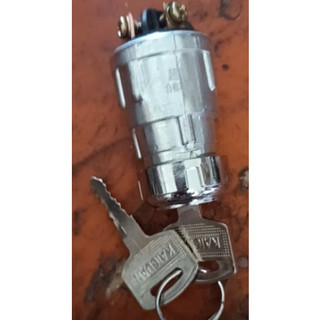 ổ khóa máy xúc lật nhỏ