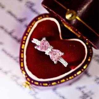 KL2025 Nhẫn Bạc Nữ Iberostar Đai Nửa Tấm 1.5ly Đá Tim Nơ by Kylan Silver