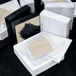 SHU UEMURA - Phấn phủ Unlimited Nude Mopo Care-in Powder Foundation (Vỏ + Lõi + Bông)