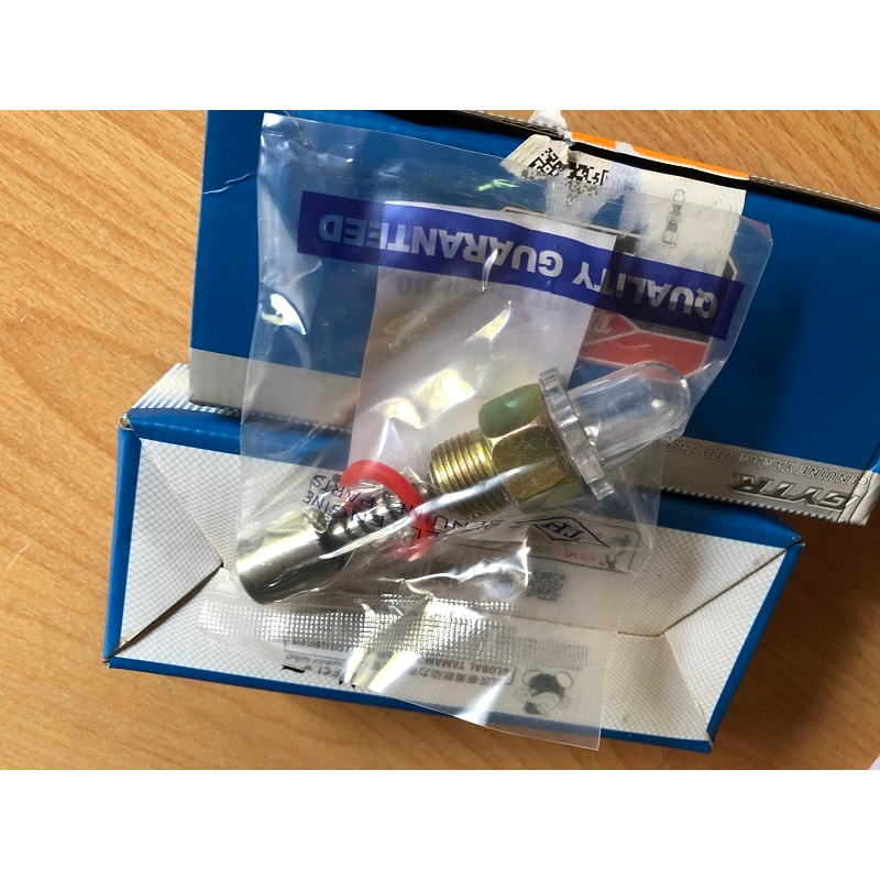 Báo nhớt máy Vikyno EV2400 EV2600  Trung Quốc D6 , D10, R175A, R180, D12, D15, D24, D32 S195 S1100 S