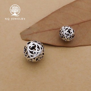 Charm bạc hạt châu khắc hoa văn