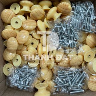 [Tặng kèm vít] Nút tủ nhựa giả gỗ vàng (Núm tủ nhựa dễ lắp đặt)