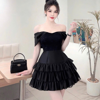 Váy Tapta Xếp Ly Ngực Trễ Vai Eo Đá