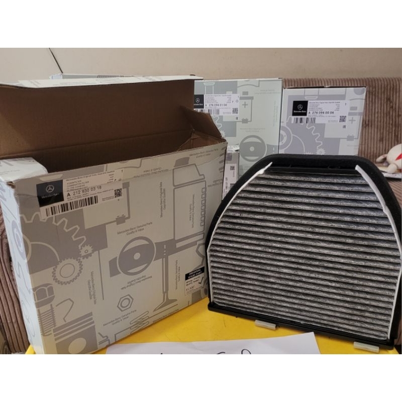 lọc gió điều hoà Mercedes than hoạt tính C200 C300 E250 E300 E350 GLK200 GLK250 GLK300... W204 A2128