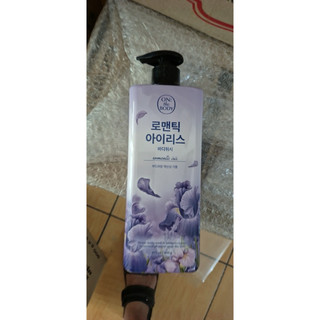 SỮA TẮM ON THE BODY 900ml  HÀN QUỐC MẪU MỚI