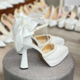 Giày cao gót_LÙI HẲN 1 SIZE_ Đúp Kép Trắng Si Mũi Nhọn_ Gót Cao 11cm _Viền Ren Ngọc_ Mũi Trơn + Nơ Lụa Dài _Hậu Dây Ngọc