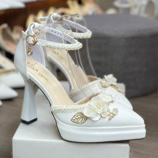 Giày cao gót_LÙI HẲN 1 SIZE_ ĐÚP KÉP MŨI NHỌN SI_gót cao 11cm _VIỀN REN NGỌC MŨI NHỌN +PHỐI HOA LỤA _HẬU DÂY ĐÍNH NGỌC