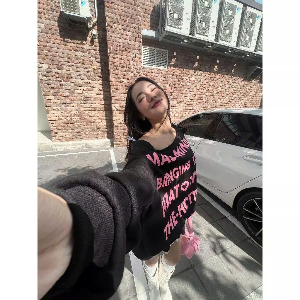 [RẺ VÔ ĐỊCH] Áo Nữ Trễ Vai Tay Dài Form Oversize Hottest Sweater - Áo Lệch Vai  ĐỦ Màu HOTTREND | BigBuy360 - bigbuy360.vn