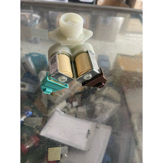 van cấp đôi máy giặt electroluc