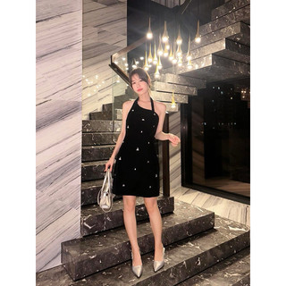 Ceci Cela - Đầm Nhung Yếm Nữ Tính Phoebe