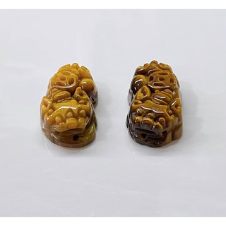 Mặt tỳ hưu đá mắt hổ phong thủy làm mặt hoặc vòng tay 3,3cm, 2,7cm Mã 01