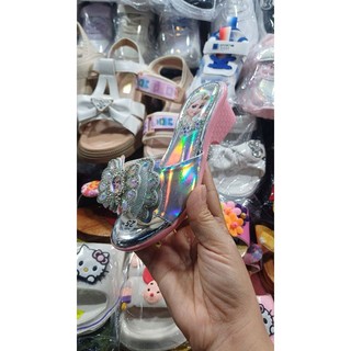 Guốc bé đế vuông dễ mang