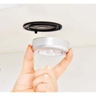 Đèn led 4 bóng dán tường, tủ quần áo không kèm pin