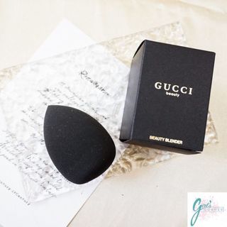 Mút đánh nền Gucci Beauty Sponge
