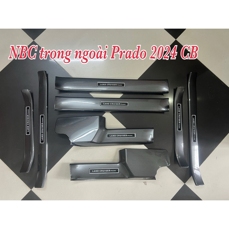 Ốp bậc cửa trong ngoài theo xe Toyota Prado LC250 2024-2025 nhựa carbon.