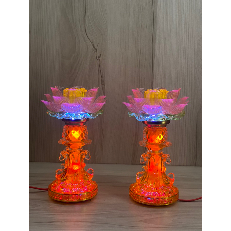 Cặp đèn hoa sen nhựa đổi màu DS4 để bàn thờ