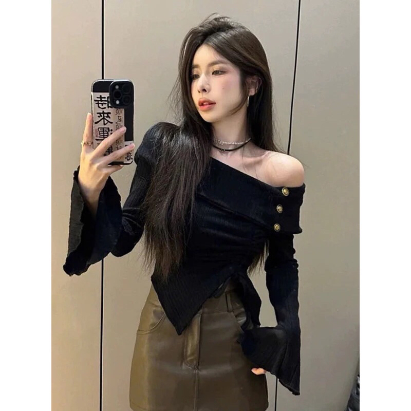 Áo kiểu tay loe bẹt vai Len Gân dày ấm đính cúc sang chảnh A346 | BigBuy360 - bigbuy360.vn