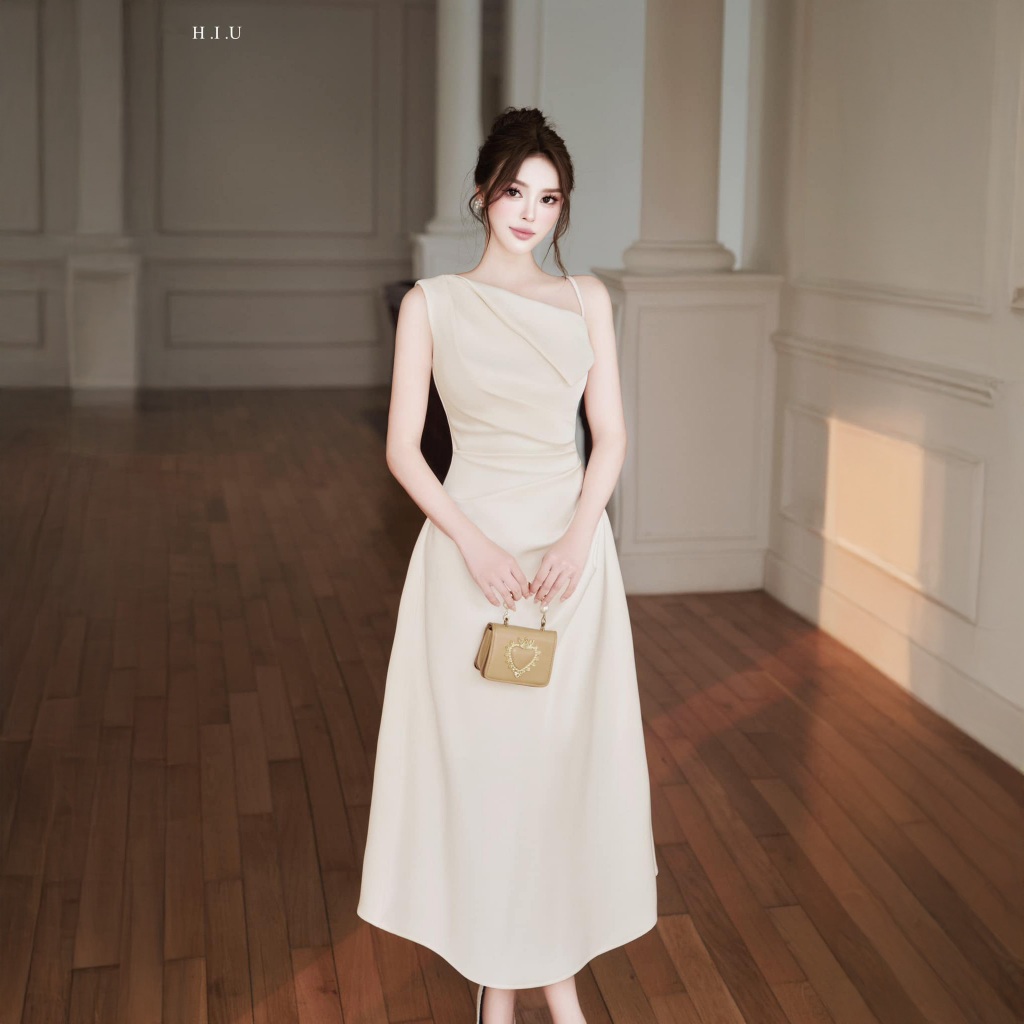 Jila Dress | Váy tiệc nữ thiết kế lệch vai taffta lụa cao cấp H.I.U Fashion | đầm dáng dài midi sang trọng HIU design | BigBuy360 - bigbuy360.vn