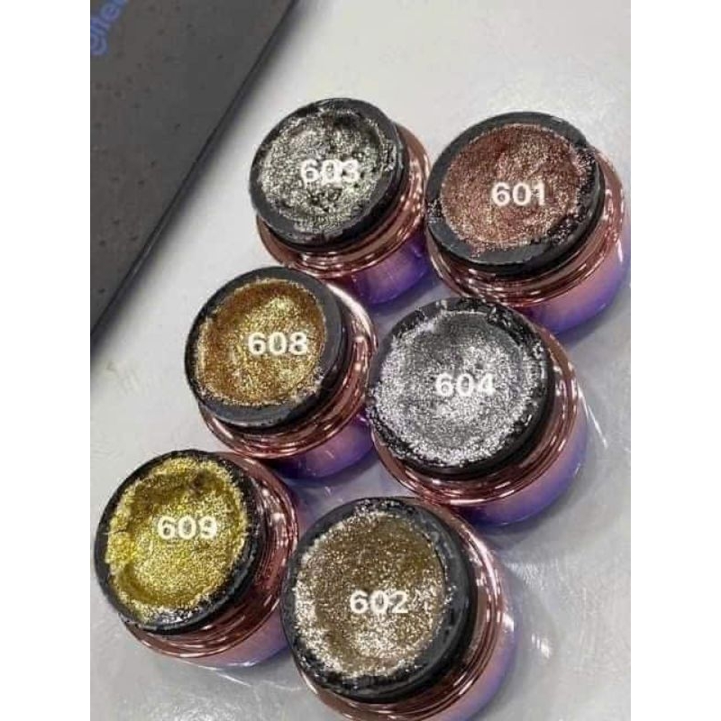 gel nhũ barbie mirage siêu sáng viền móng/ Gel nhũ siêu sáng barbie mirage viền móng.