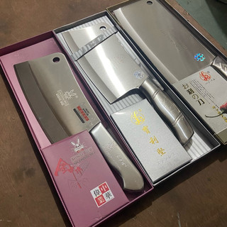 Dao chặt xương thép trắng. Dao xám, dao ớt