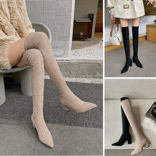 Giày boot nữ cổ cao qua gối chất da lộn mềm, êm đi bộ, du lịch MÀU KEM, ĐEN gót vuông 7cm MŨI NHỌN  GCC31