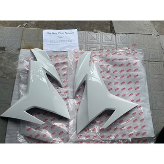 Cánh yếm ngoài zin Exciter 150,chính hãng yamaha