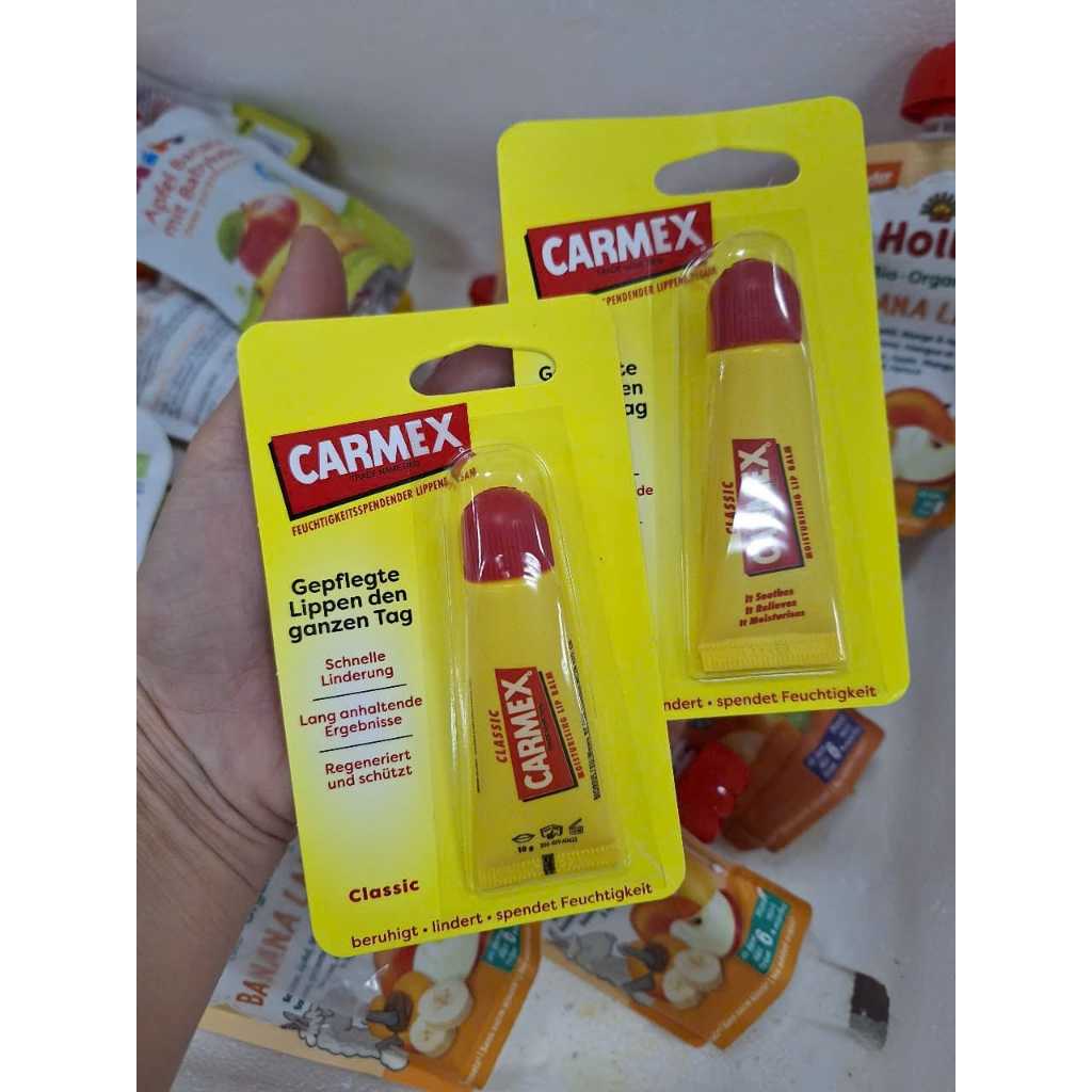 Son dưỡng CARMEX thần thánh
