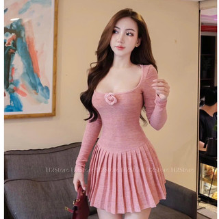 Đầm tay dài cổ vuông xếp ly , By MeiMei