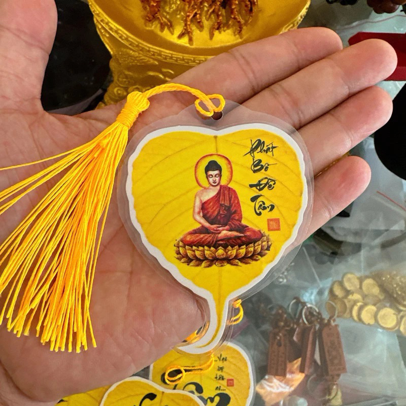 Lá Bồ Đề hình Phật viết chữ thư pháp cầu bình an tài lộc để ví hoặc ốp điện thoại