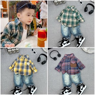 Set áo sơ mi kẻ sọc + quần jean cho bé trai mặc Noel Giáng sinh